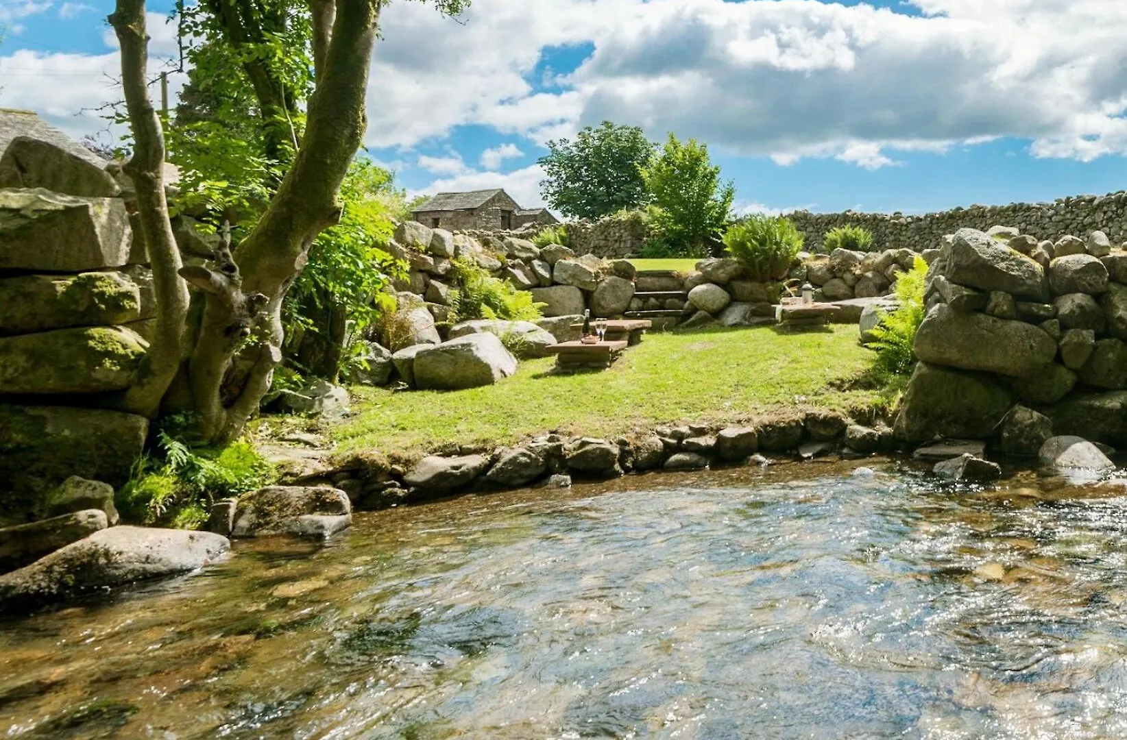 Bridge End Farm Boot