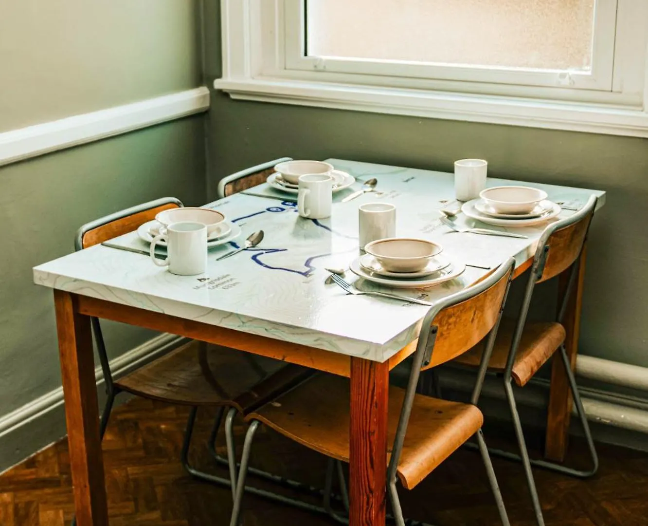 Denton House Hostel *