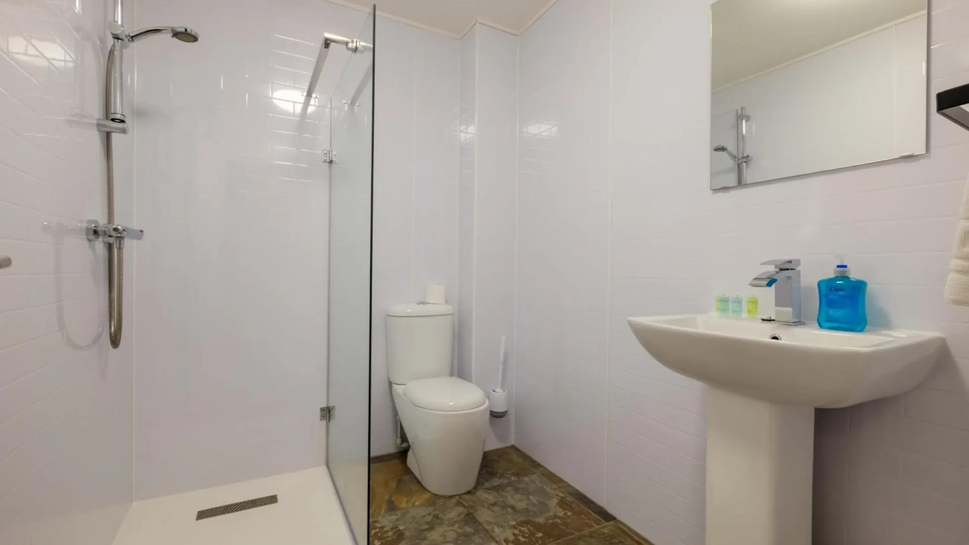Hotel Station - Free Off-site Health Club Access With Pool, Sauna, Steam & Gym Windermere