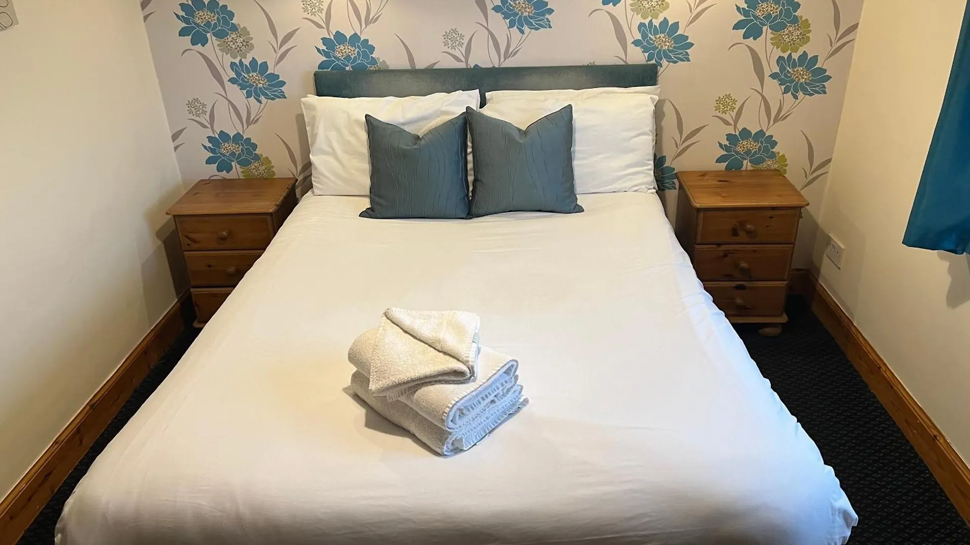 Hotell Hazeldene 2*