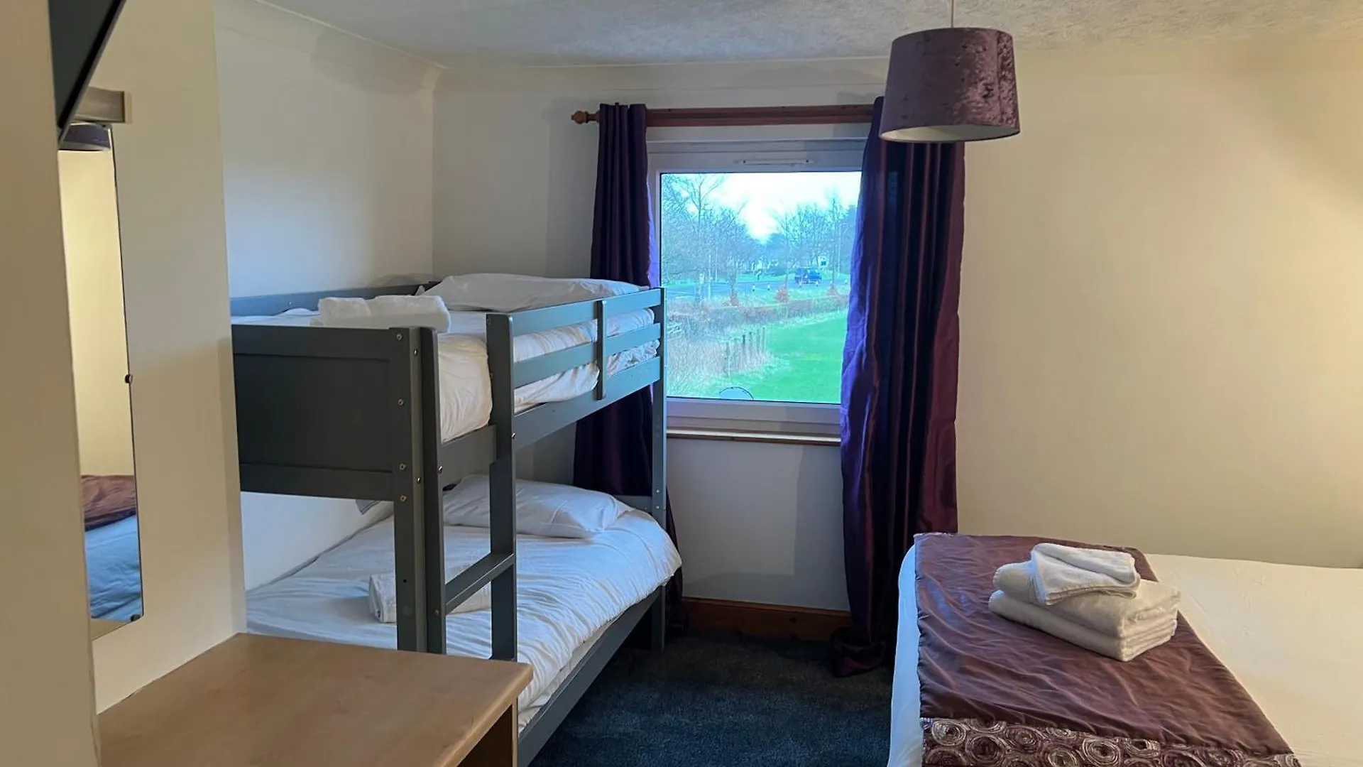 Hazeldene Hotell 2*