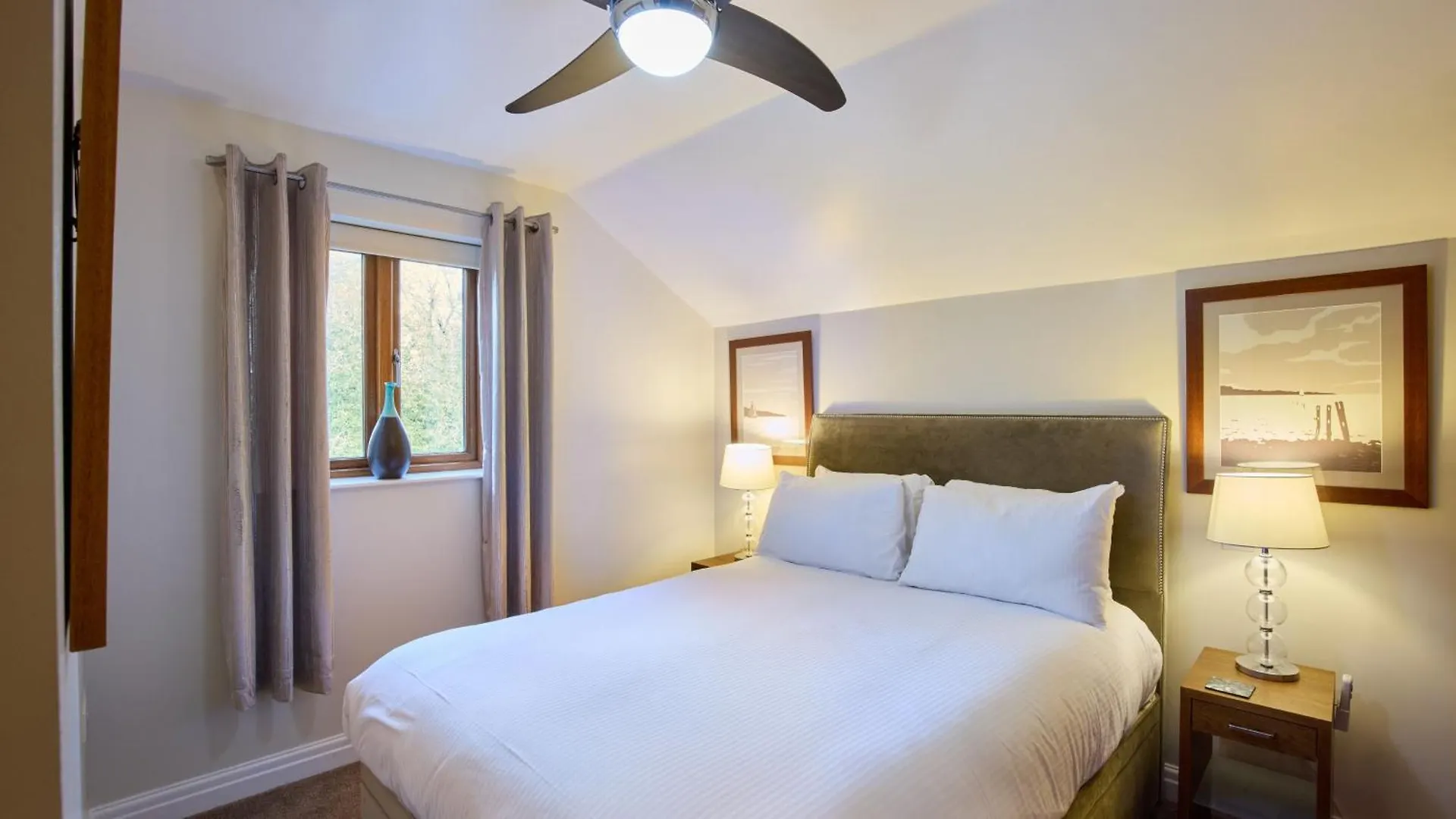 District At Windermere Marina Village *