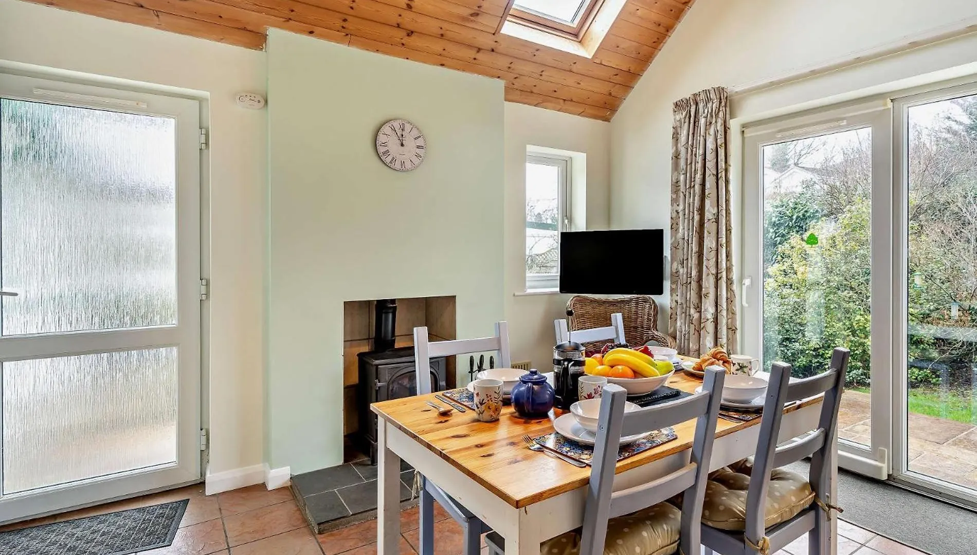 1 Bed In Keswick 94245 *