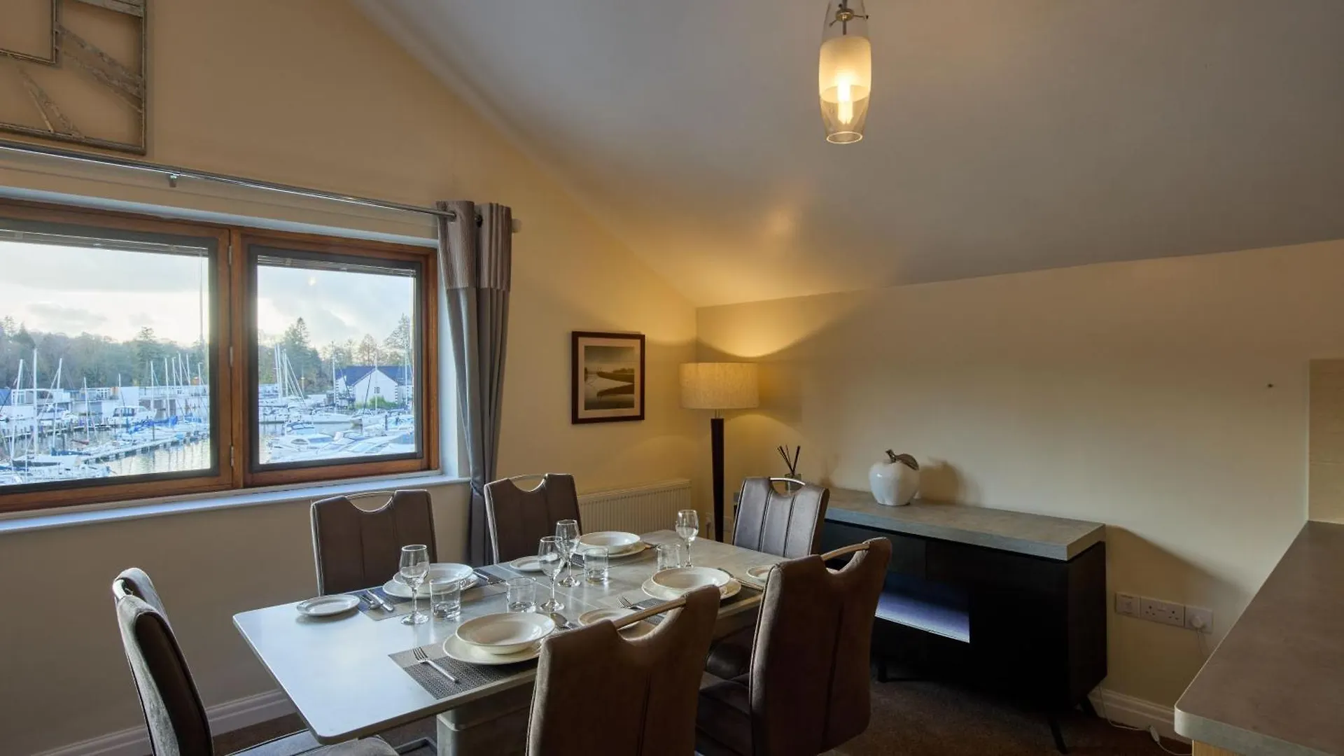 District At Windermere Marina Village Апартаменты Боунес-он-Уиндермер