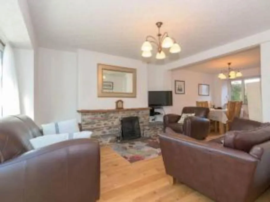 Casa vacanze Winterfell Gorgeous Garden, Great Location