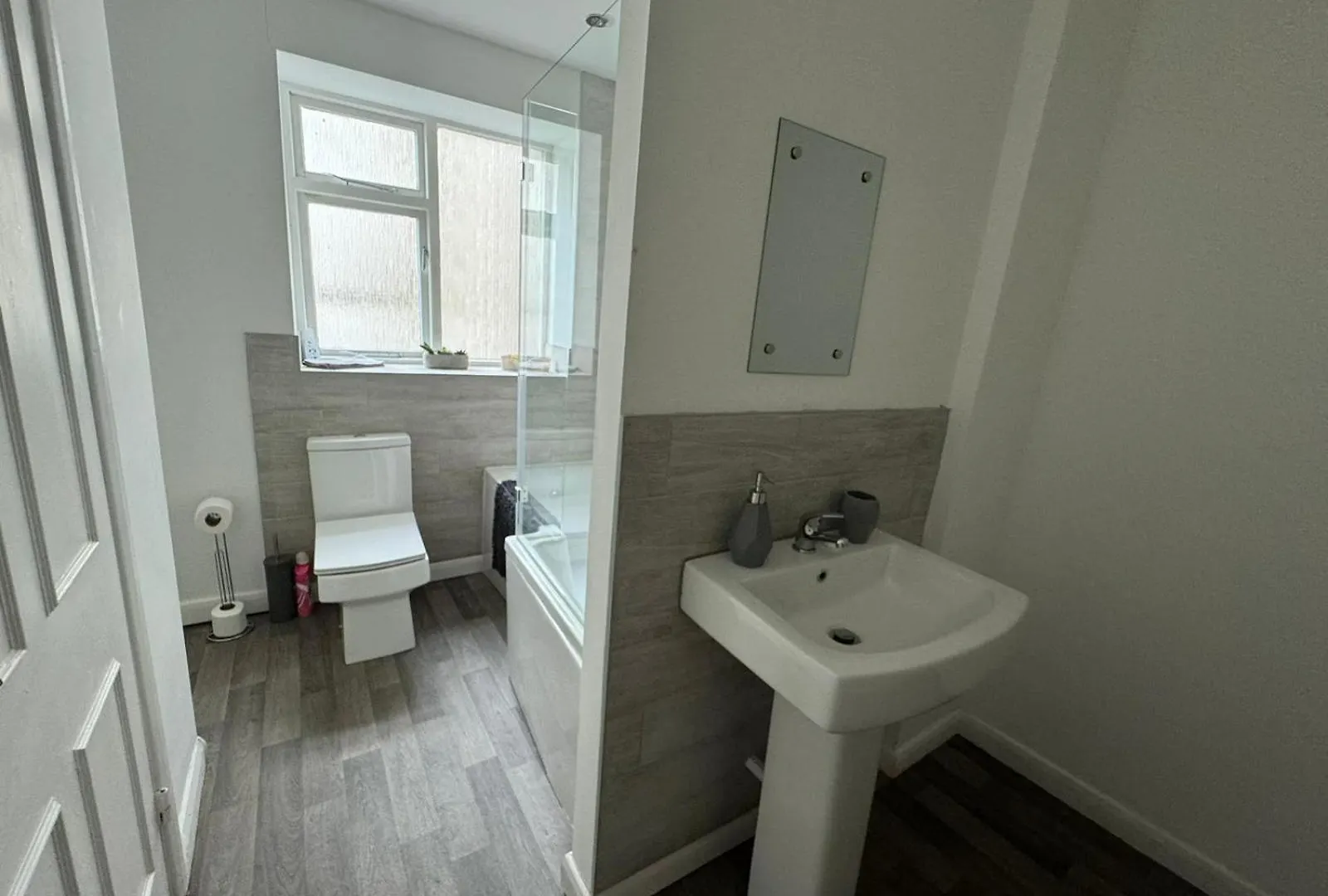 Scotch Terrace - 3 Bed House 펜션 *