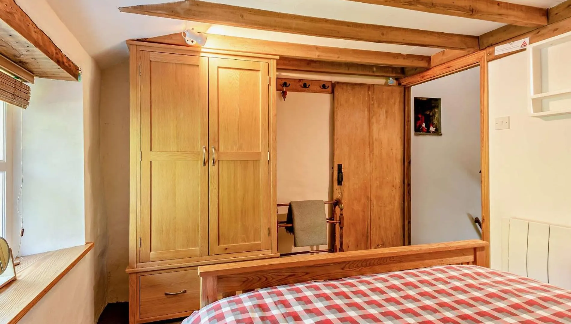 2 Bed In 92087