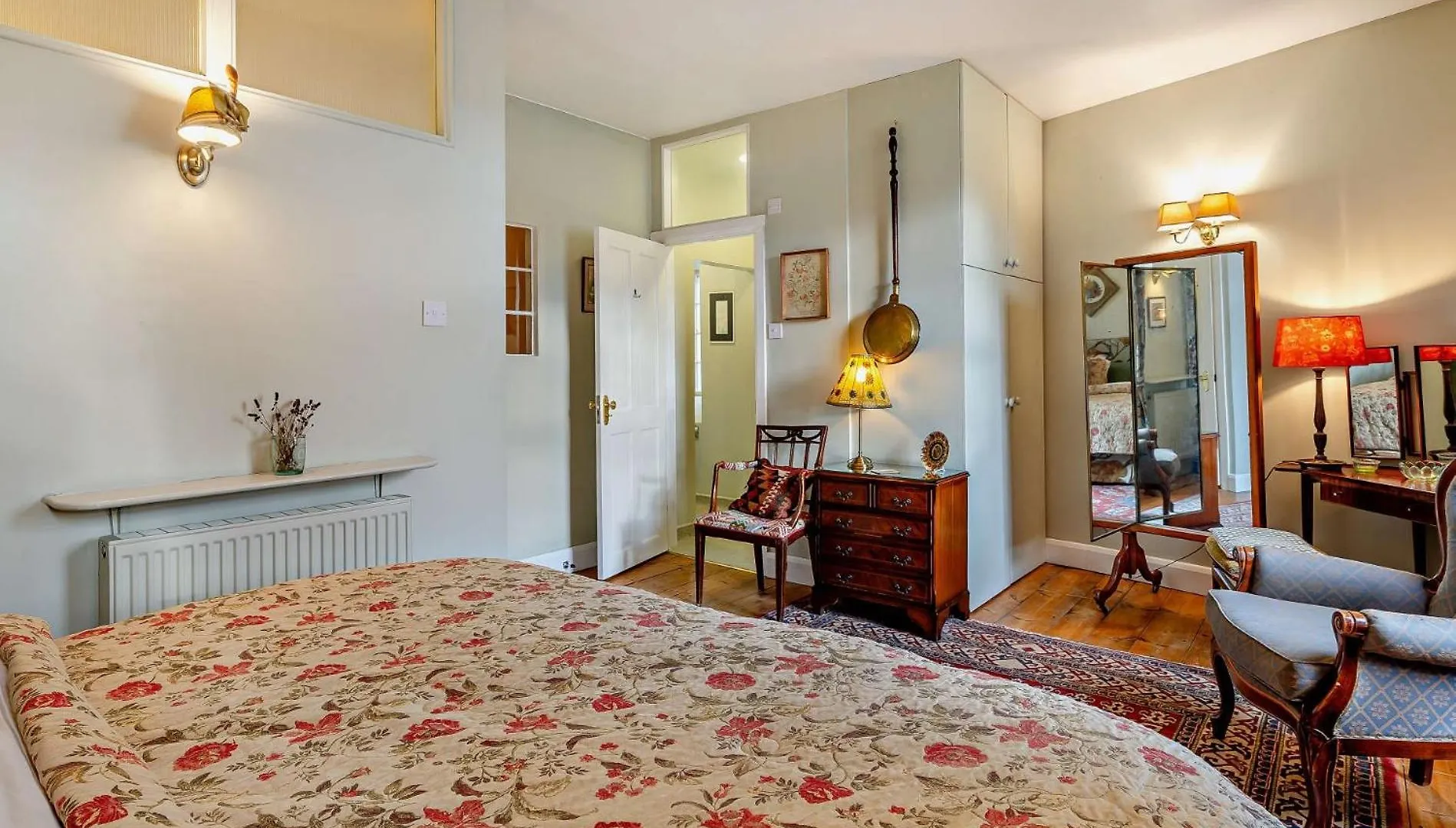 4 Bed In 94247