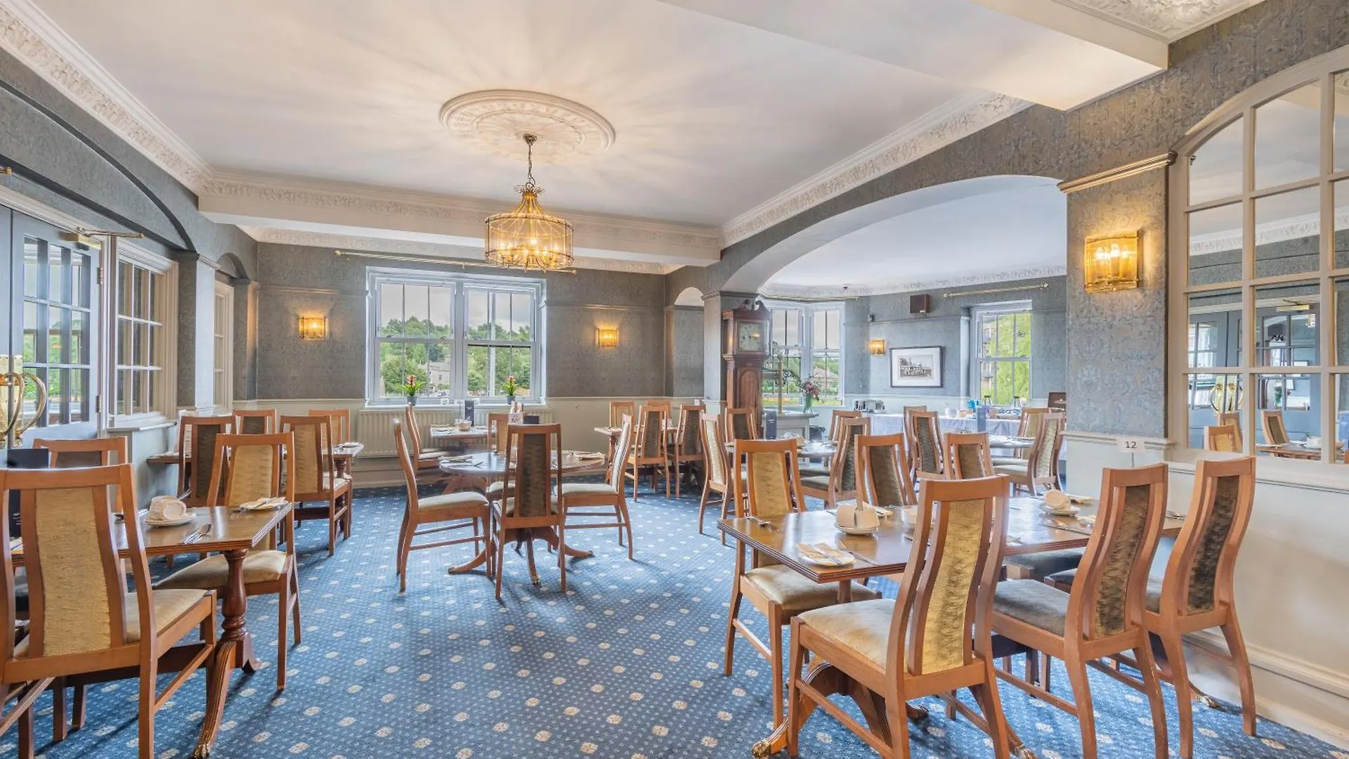 The Riverside Hotel