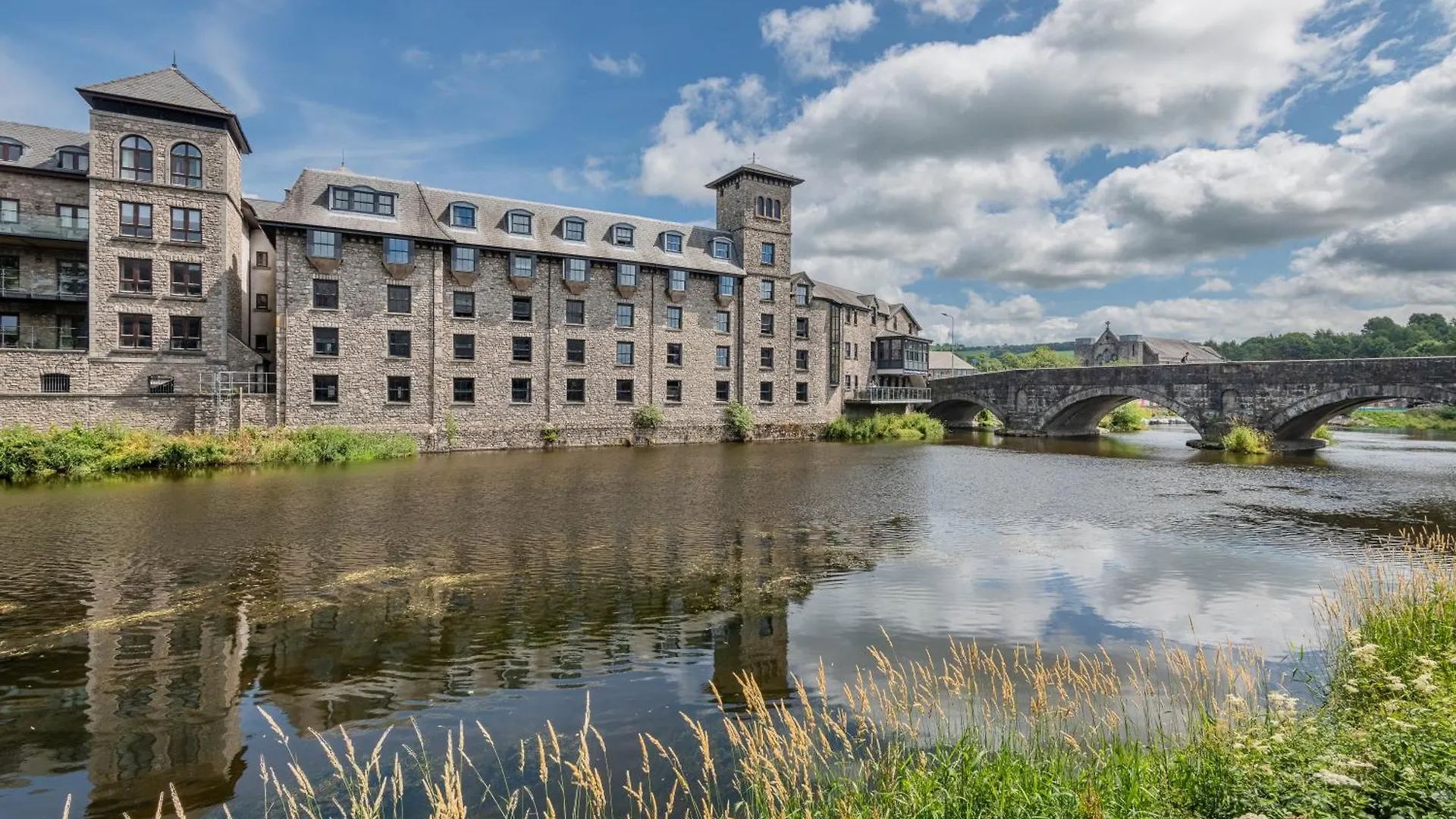 The Riverside 3* Kendal
