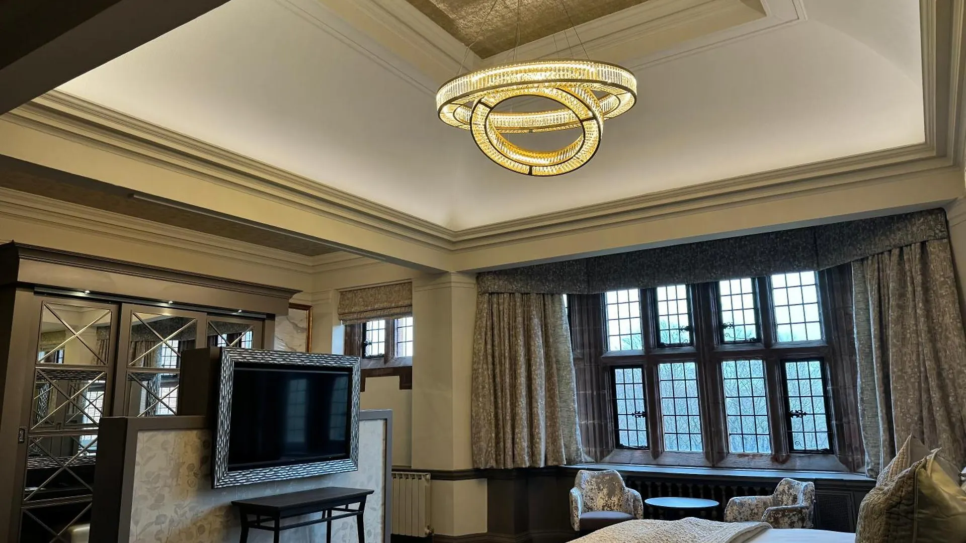 Abbey House 4*
