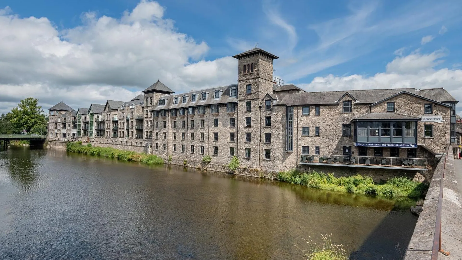 The Riverside Hotel