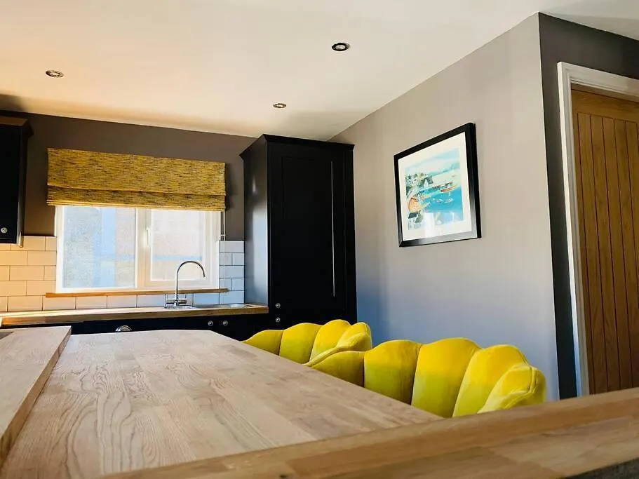 Staintons, In Centre, Access Bowness-on-Windermere