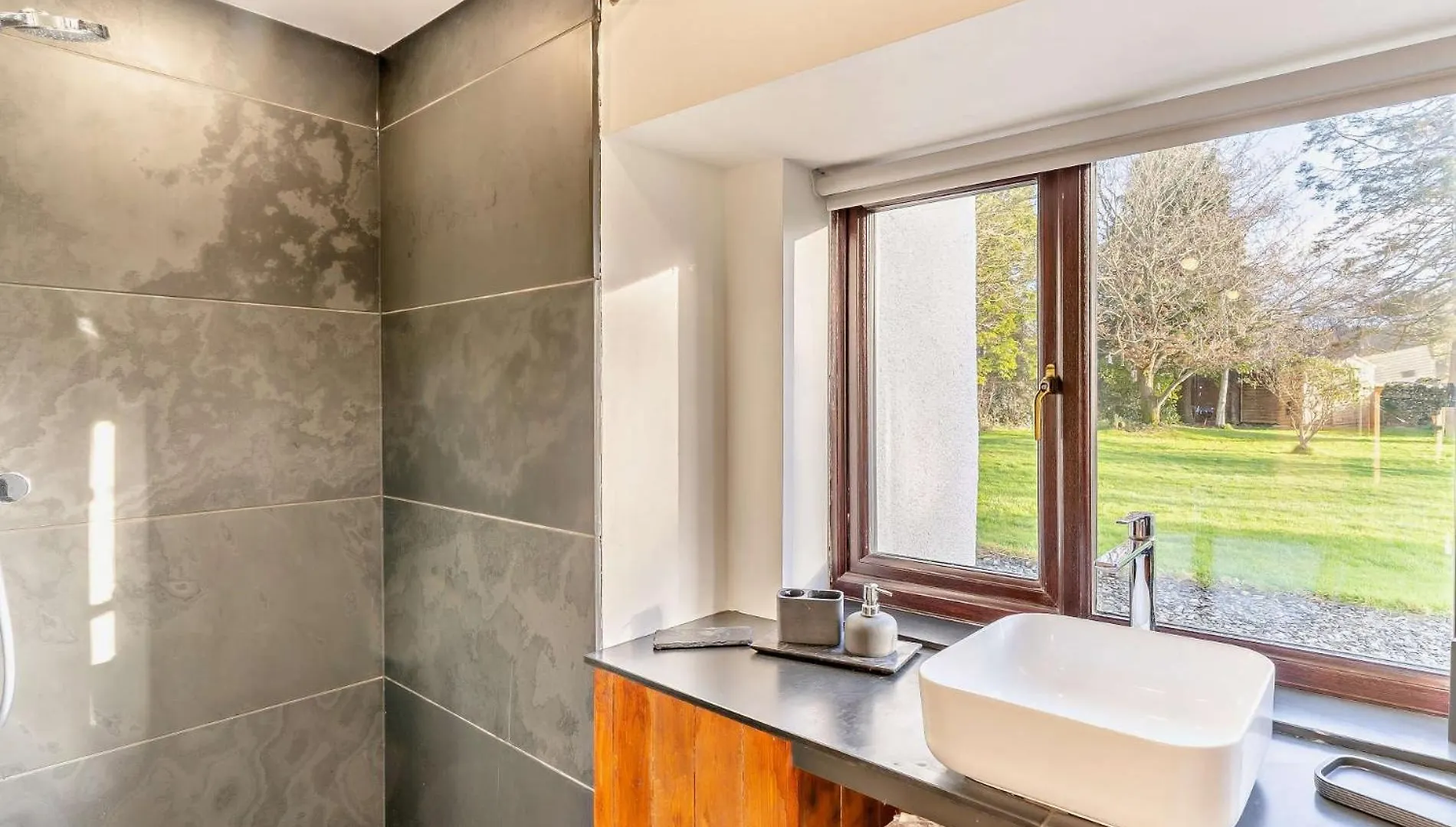 5 Bed In Broughton-in-furness 93178 Holiday home