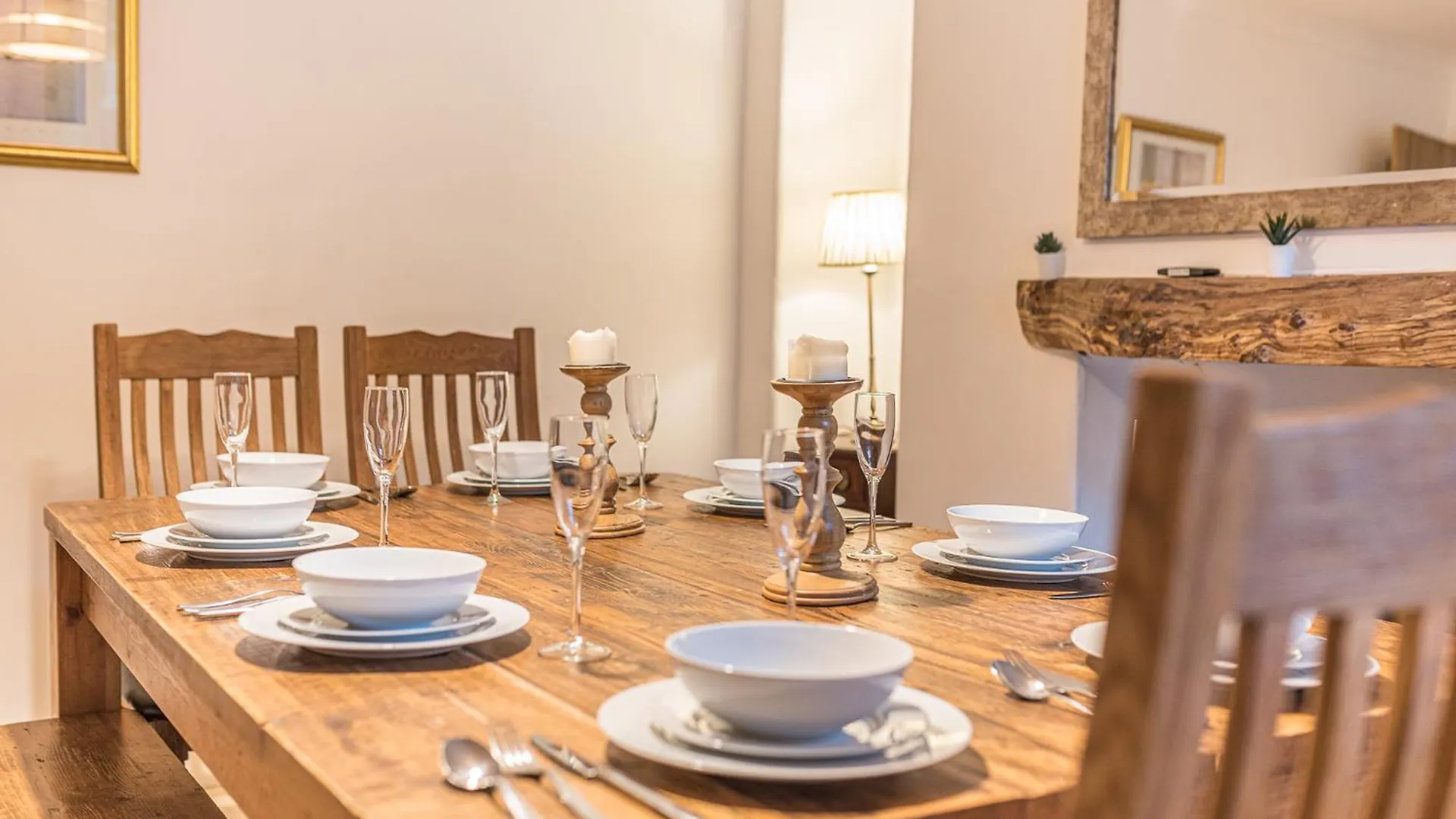 Central Windermere, Victorian Cottage, Family Friendly With Parking And A Wood Burner *