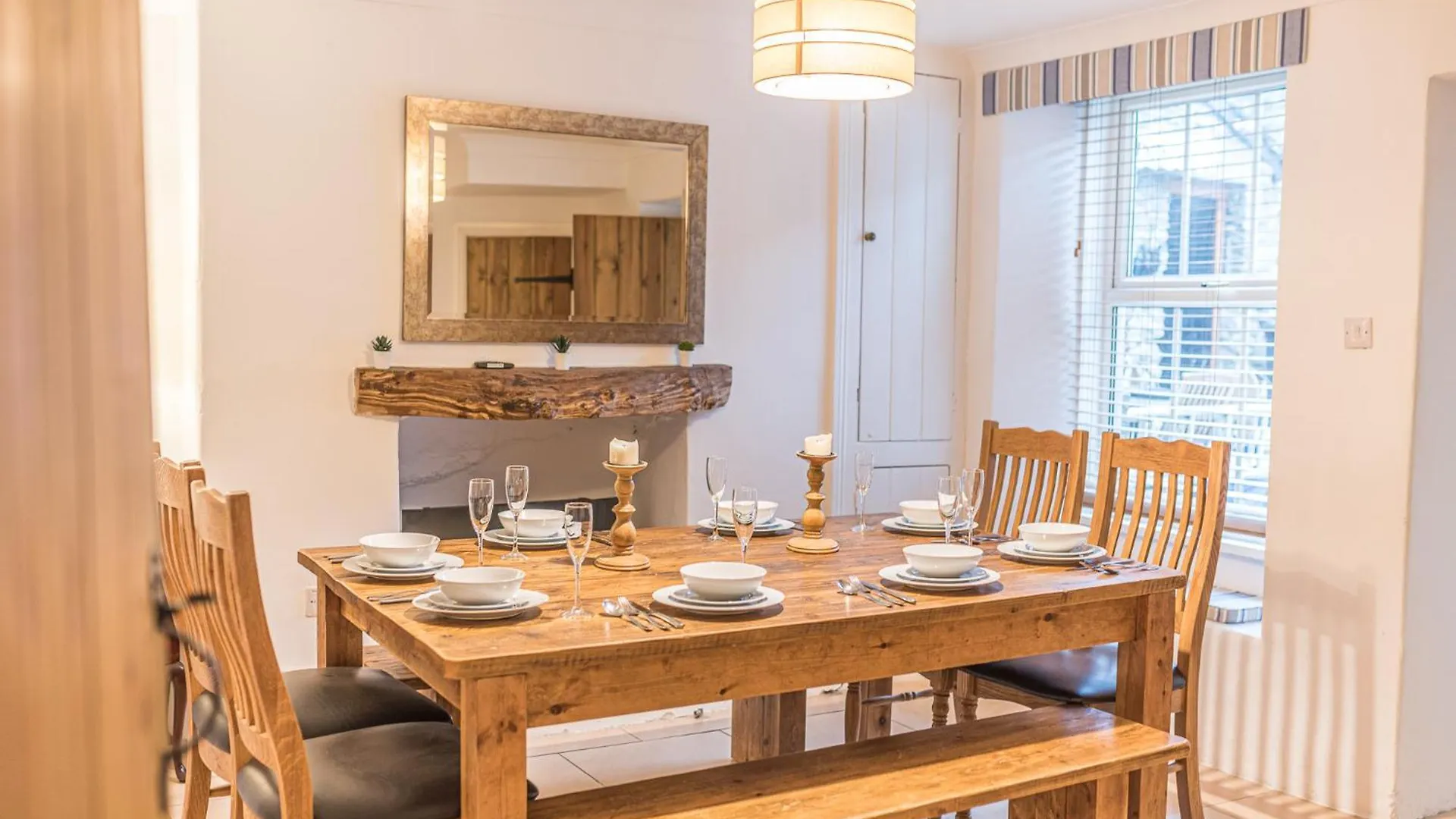 Holiday home Central Windermere, Victorian Cottage, Family Friendly With Parking And A Wood Burner Windermere