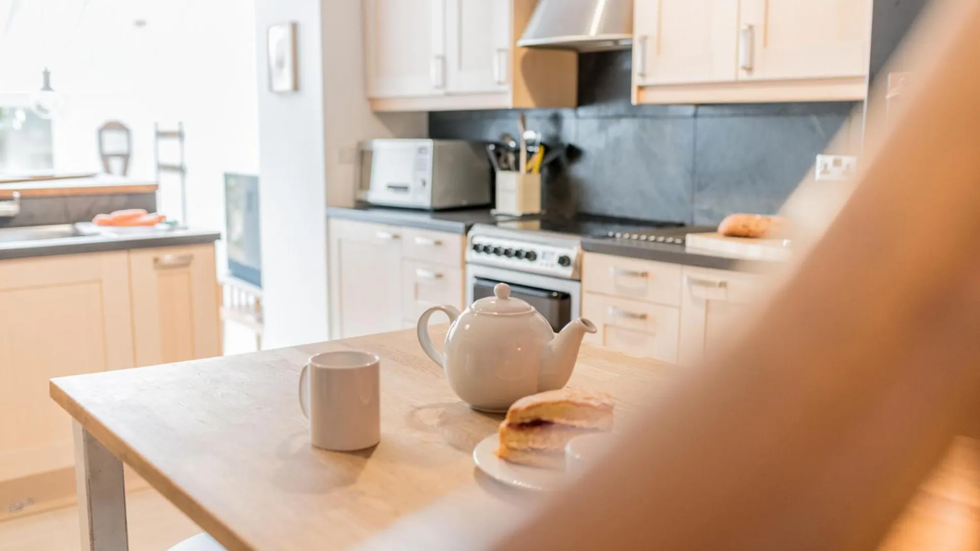 Tastefully Decorated, Family Friendly Property, Kirkby Lonsdale, Parking And Ev Charger * Kirkby Lonsdale