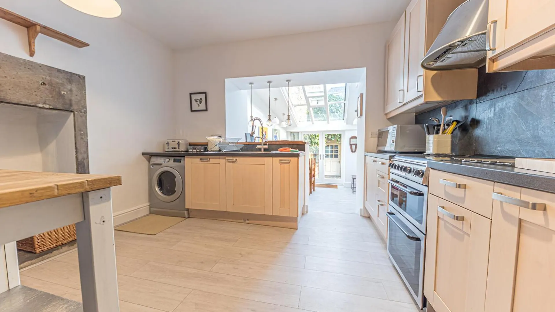 Tastefully Decorated, Family Friendly Property, Kirkby Lonsdale, Parking And Ev Charger *