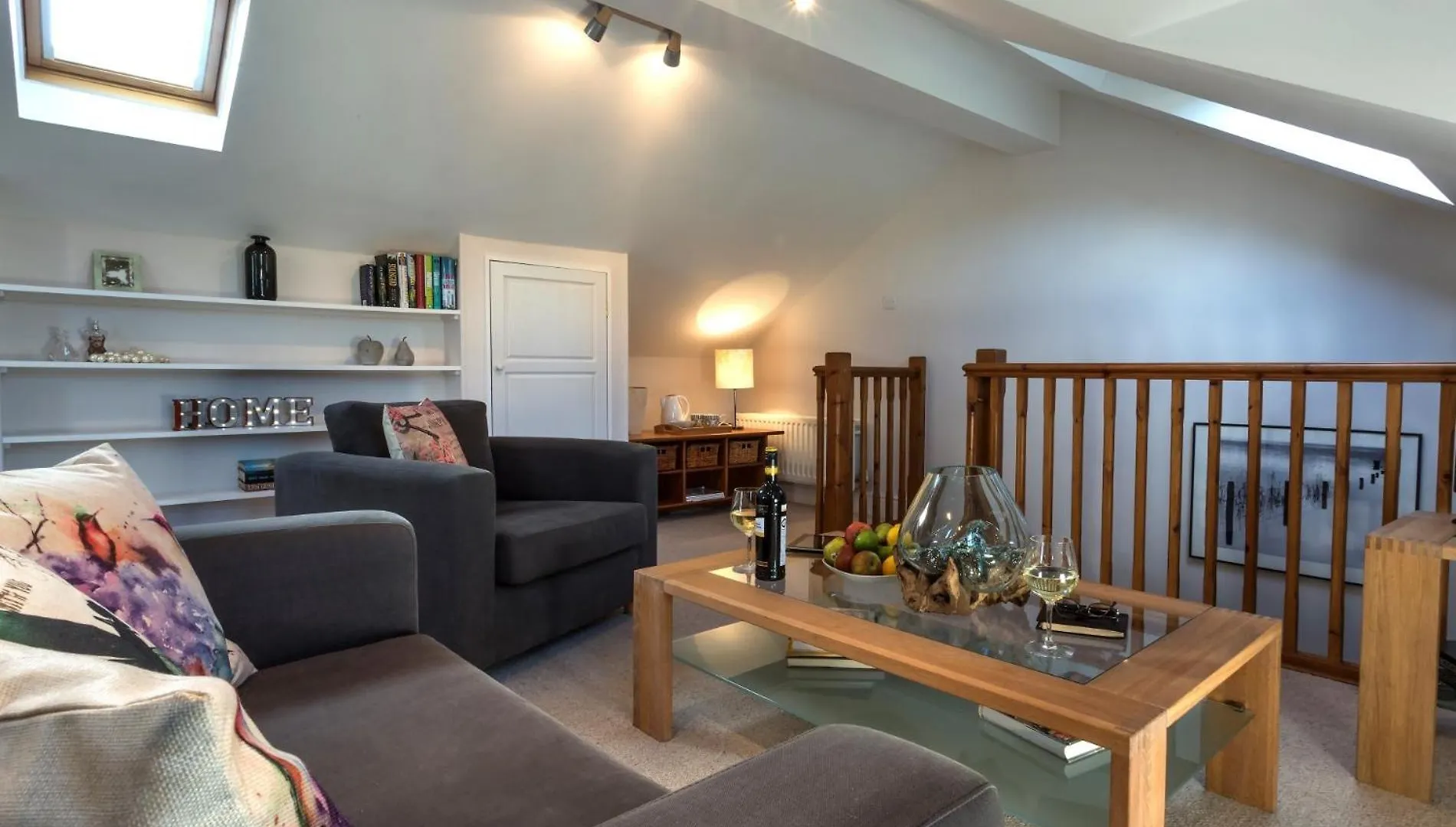 4 Bed In Lcc71
