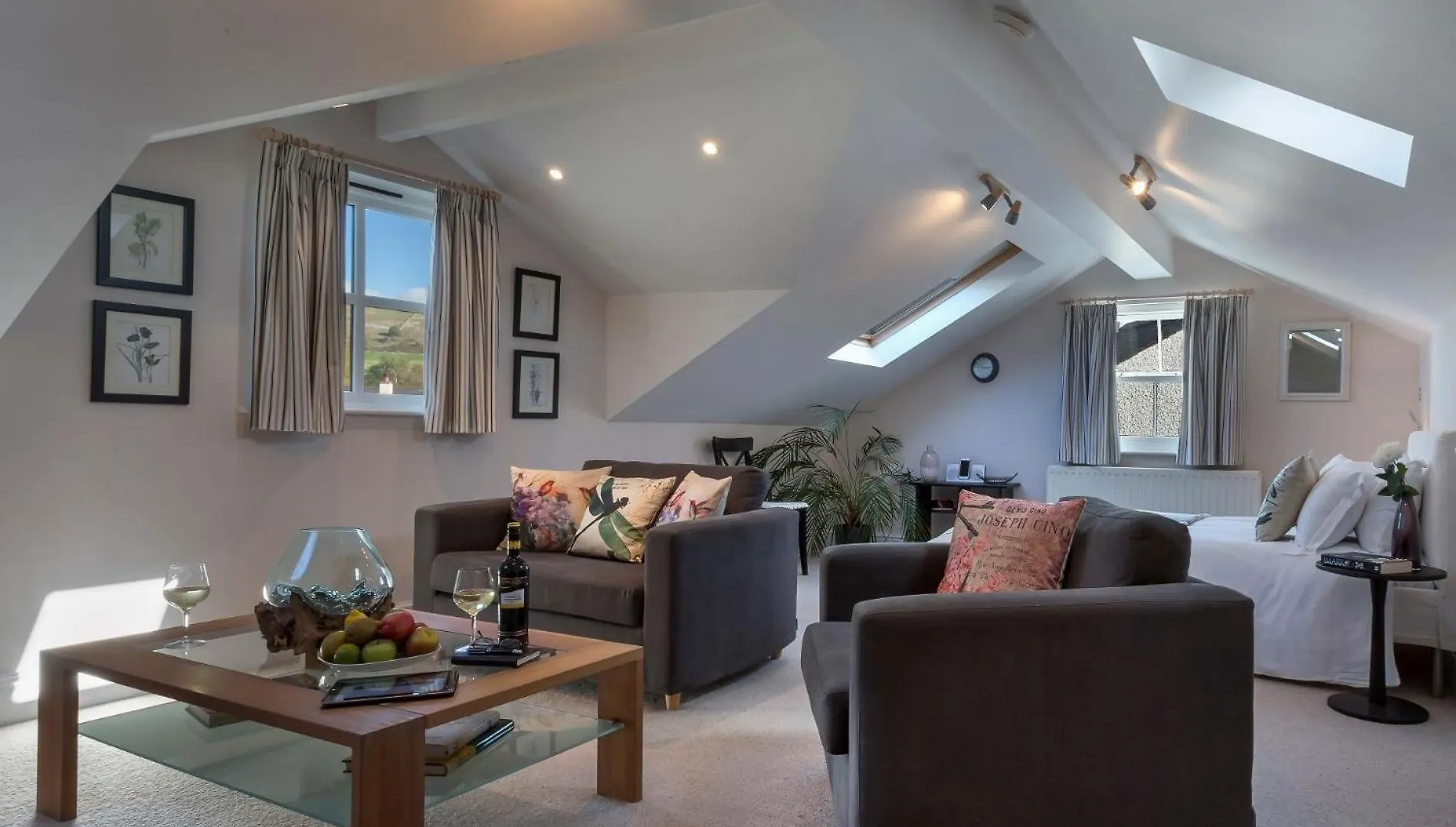 4 Bed In Lcc71 *