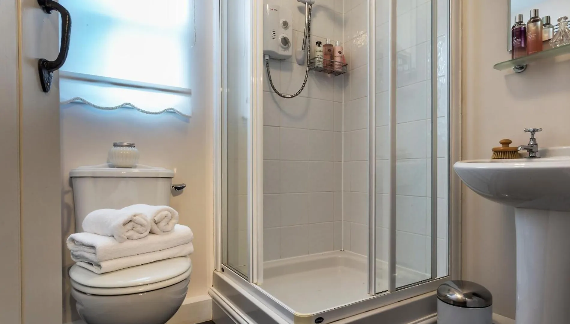 Holiday home 4 Bed In Lcc71