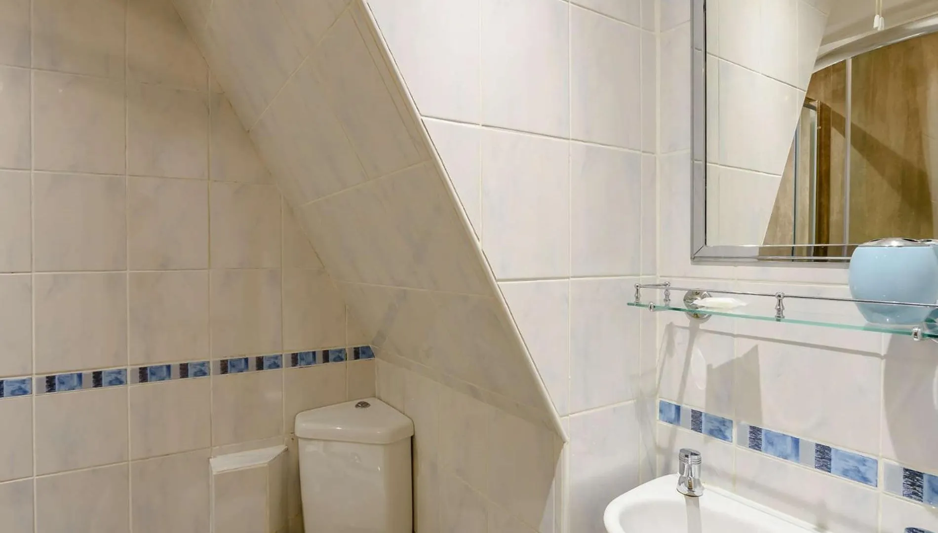 1 Bed In Lcc78 Holiday home Bouth