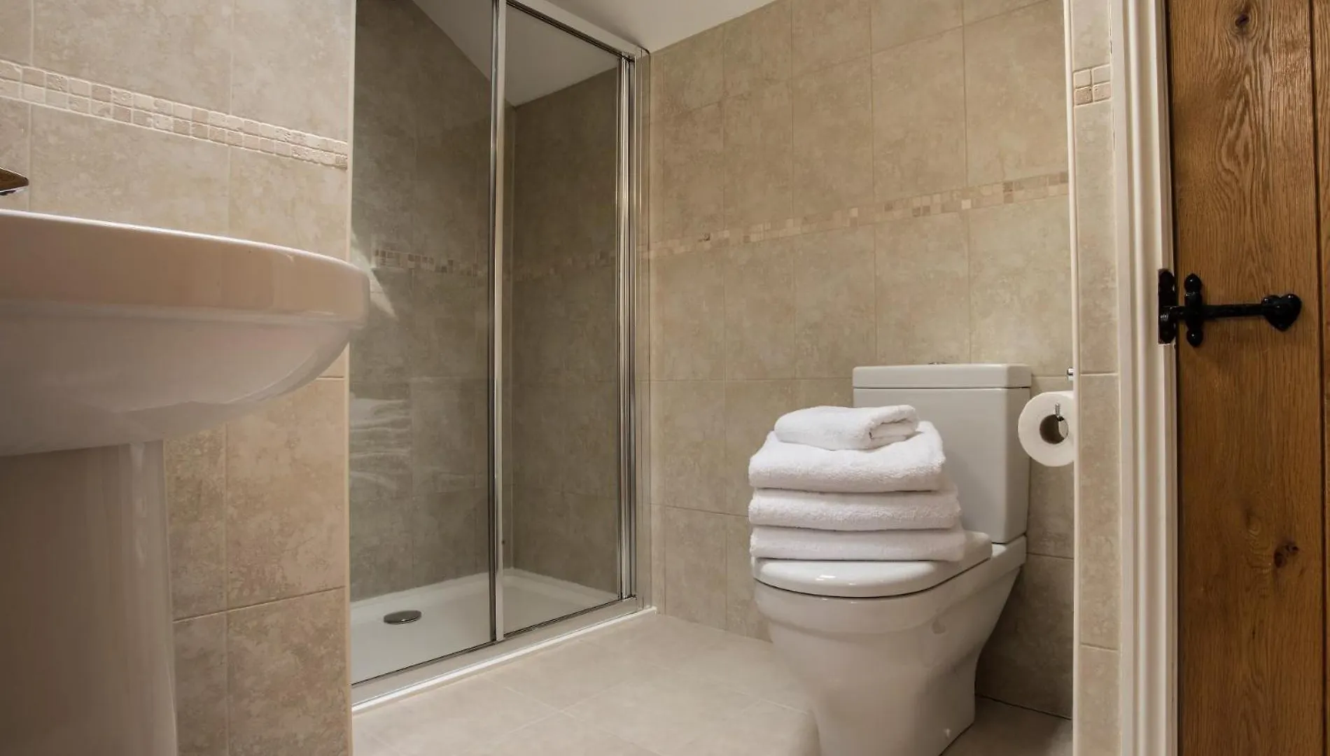 3 Bed In Lcc16 Holiday home *