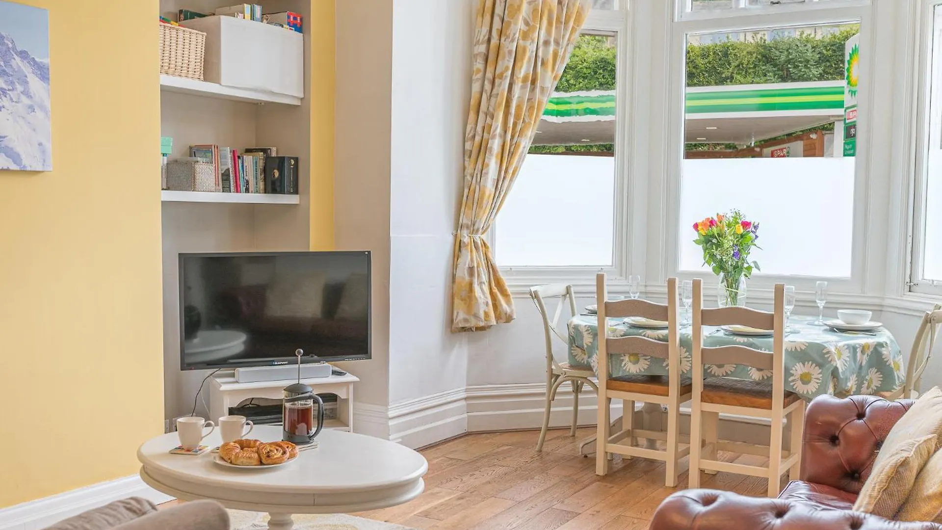 Enjoy Relaxing Family Breaks In With Parking Ambleside