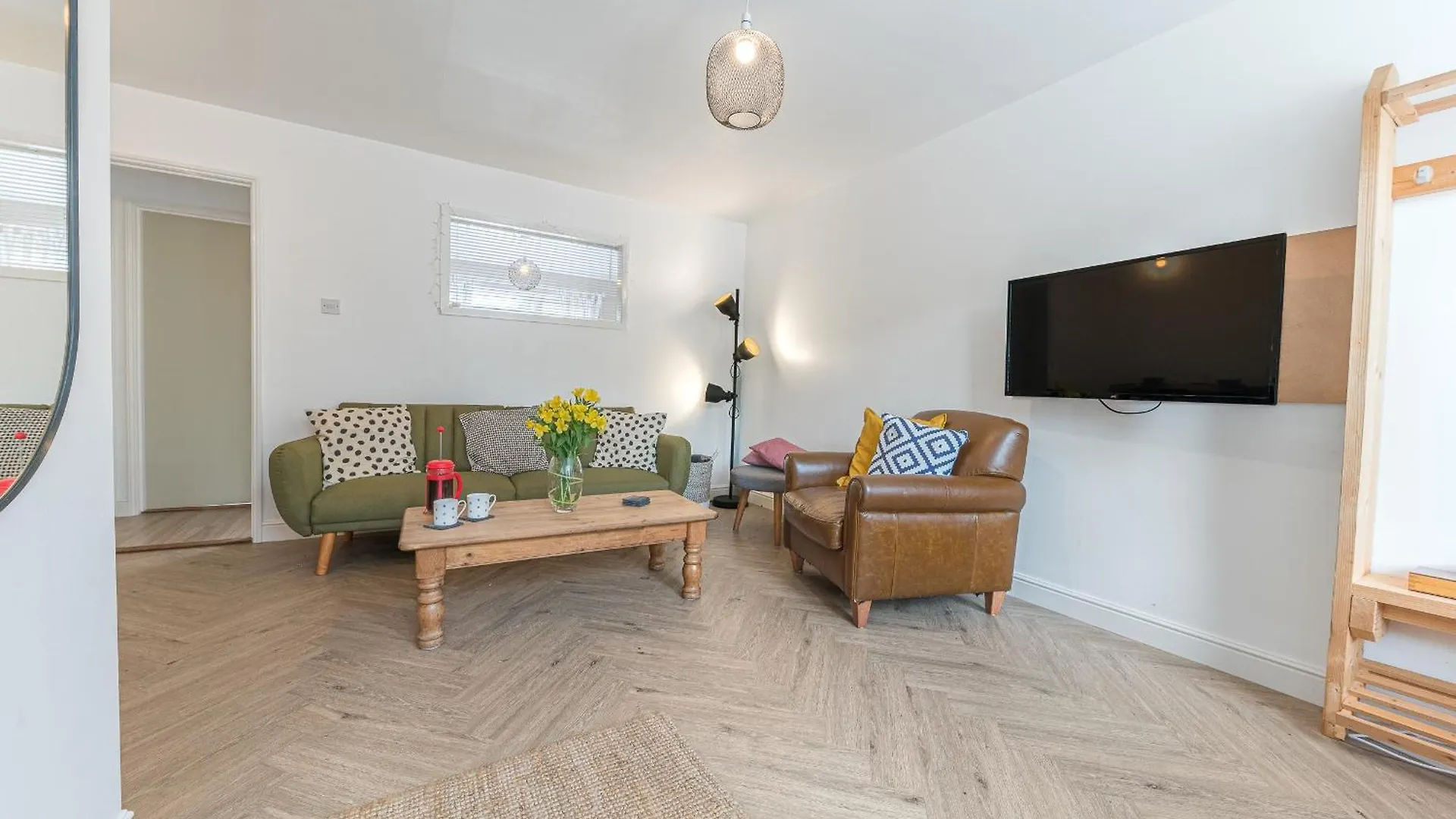 Couples Getaway In Windermere, Ground Floor Flat With Parking *