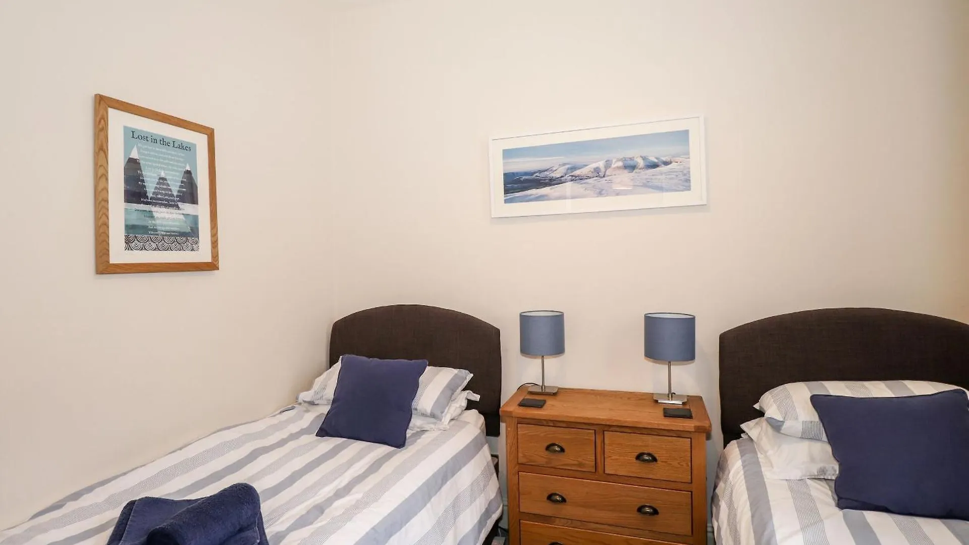 Walla Crag, Royal Oak House