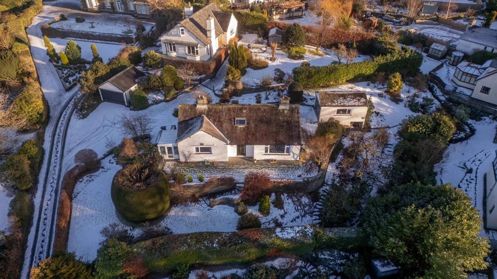 Villa Yewbeck: Brand New, Garden Views