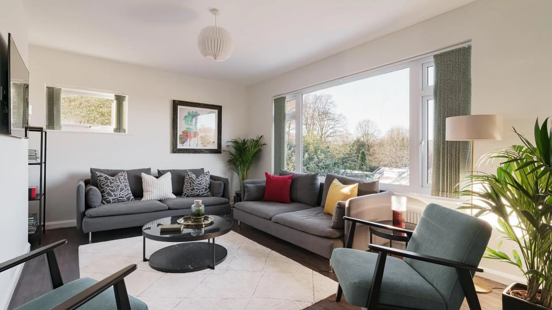 Villa Yewbeck: Brand New, Garden Views