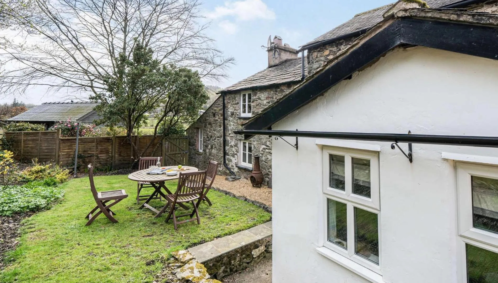 2 Bed In Lcc02 Bouth