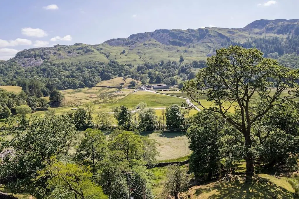 Langdale Boulders, Ambleside, Fantastic Views Chapel Stile