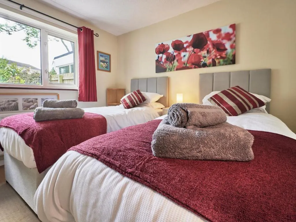 2 Bed In Sz282 Holiday home *