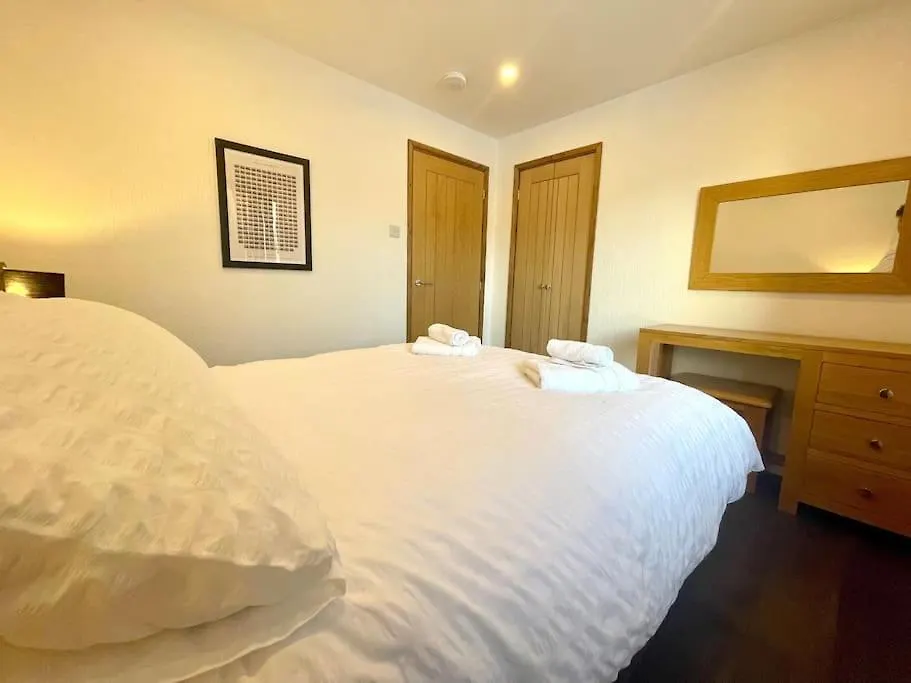 Modern Flat - Free Parking * Bowness-on-Windermere