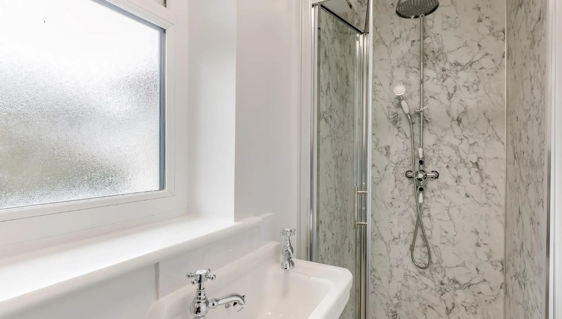 Dom wakacyjny 9 Bed In Keswick Sz238 *