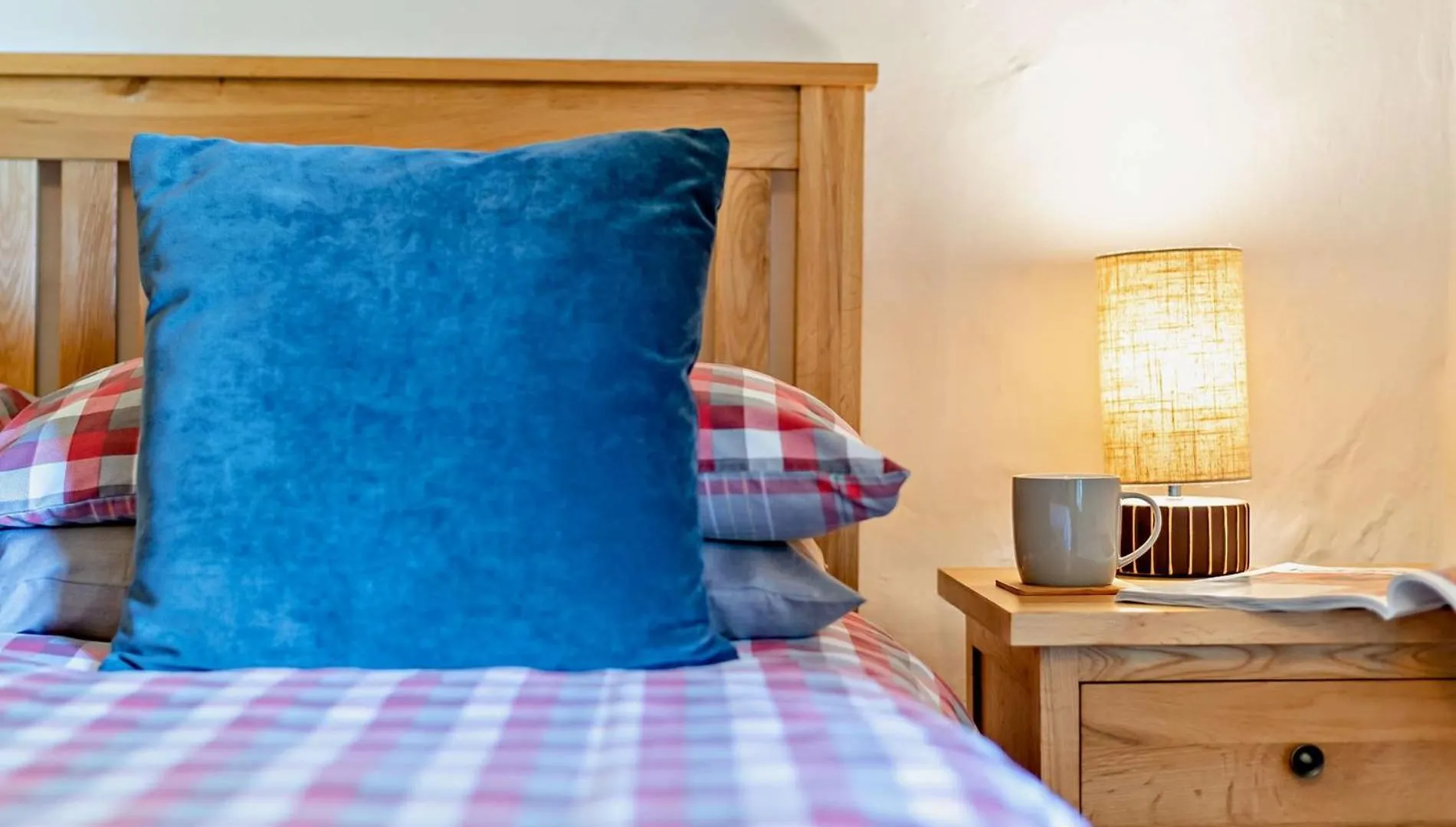 2 Bed In 92087 Holiday home *