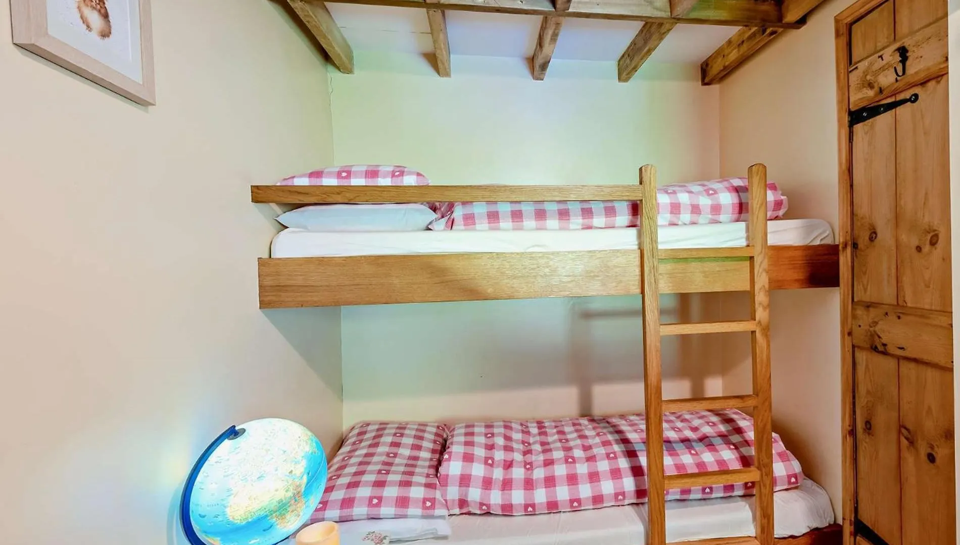 2 Bed In 92087 *