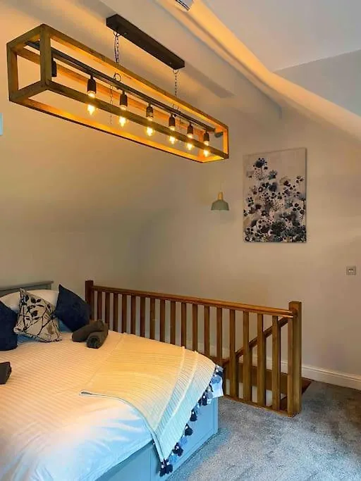 Luxurious & Tranquil Staycation - W/ Hot Tub! Prázdninový dům