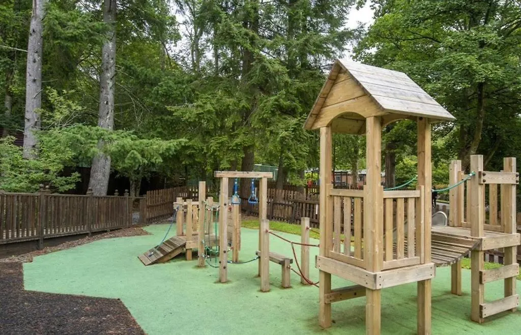 The Luxurious Langdale 6 At Park Dean White Cross Bay, *