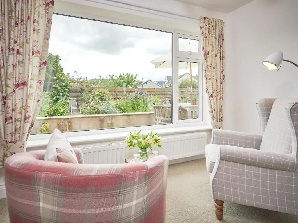 3 Bed In Keswick Sz007