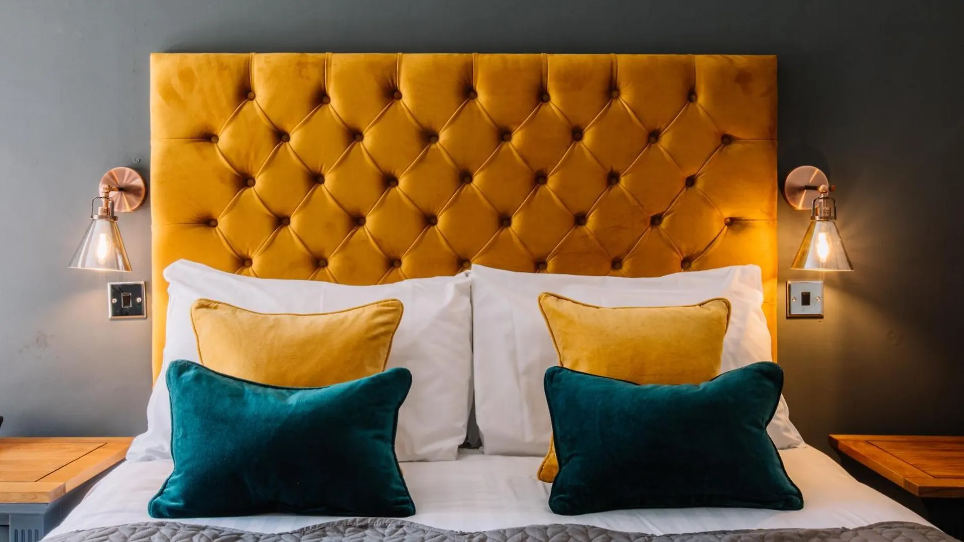Crooklands Hotel Penzion
