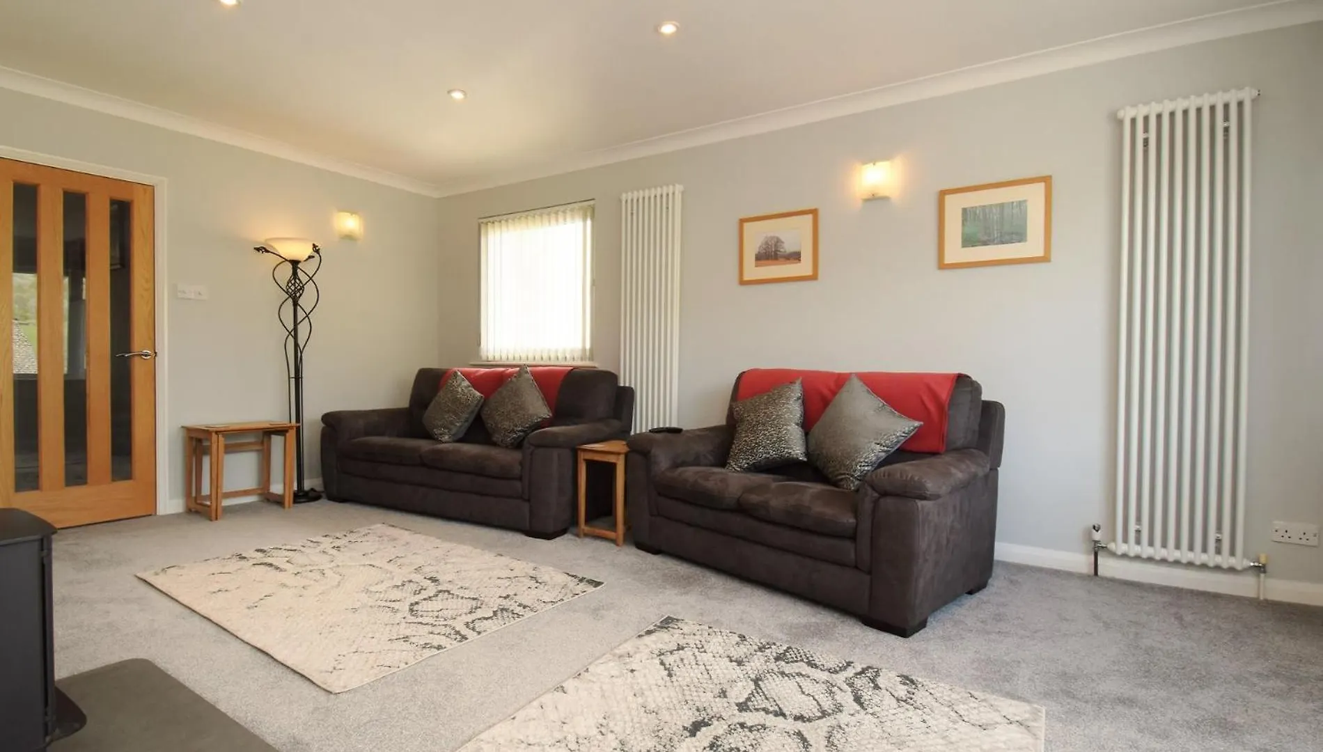 Holiday home 2 Bed In Staveley Sz439 *