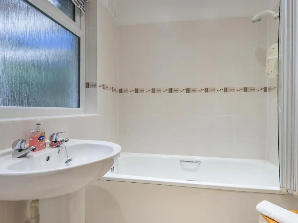 3 Bed In Thornthwaite Sz194 * Braithwaite