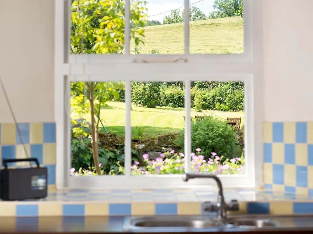 2 Bed In Bampton Sz271 * Bampton (Cumbria)