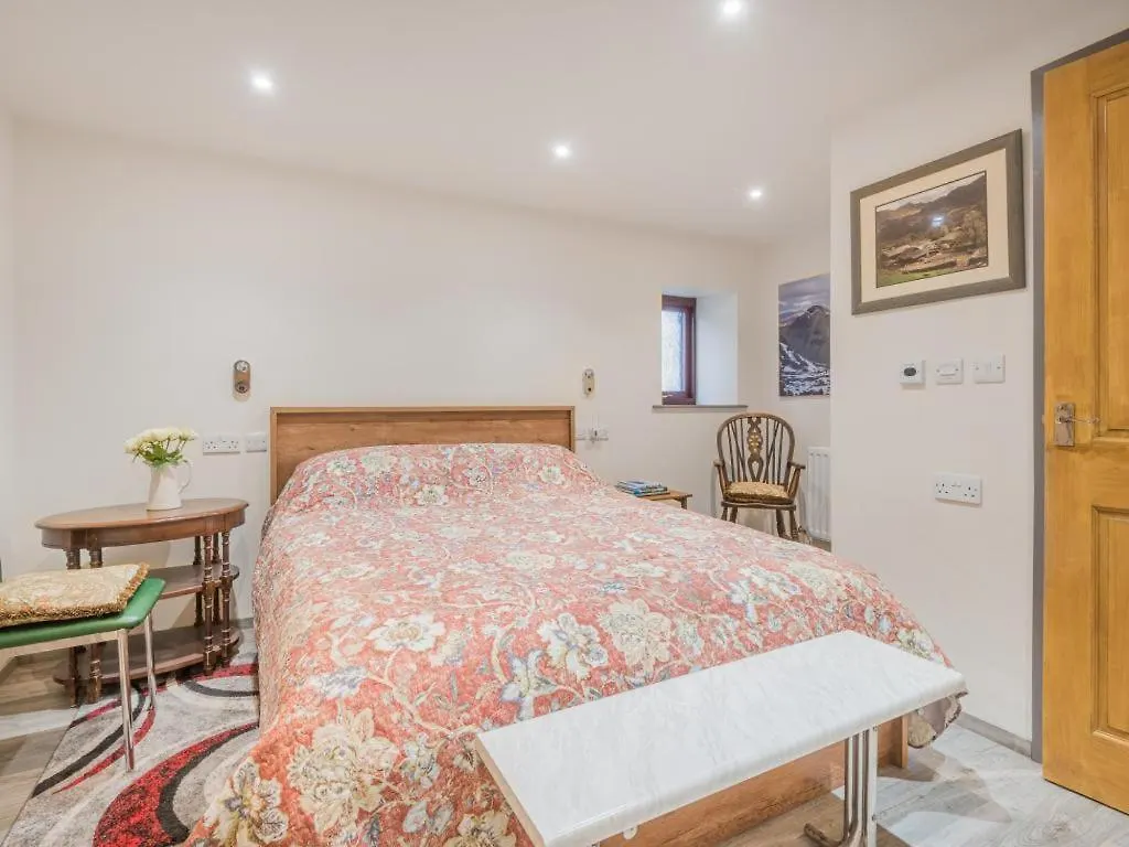 בית נופש 3 Bed In Borrowdale Sz465