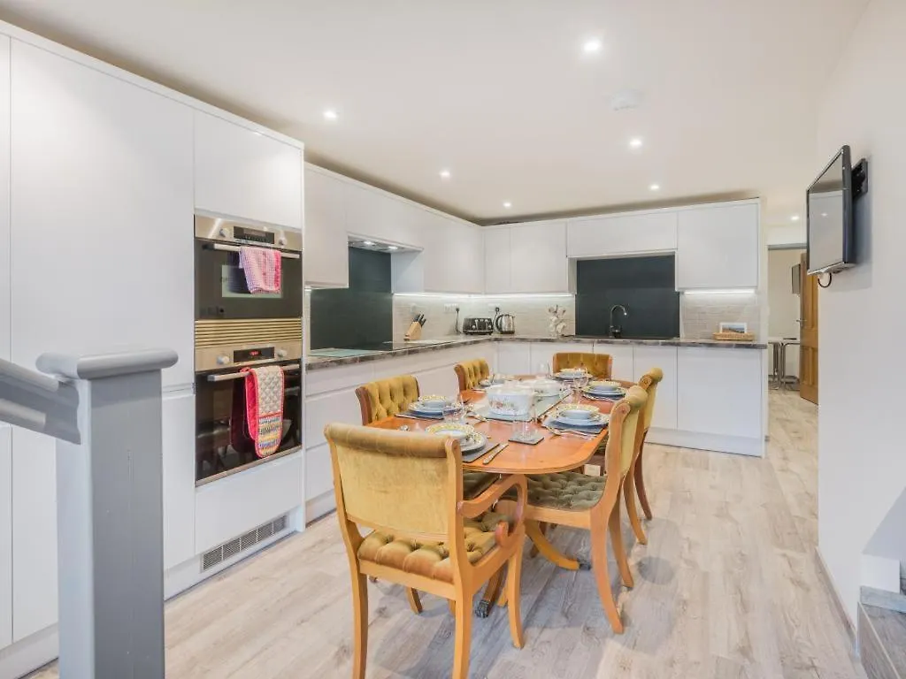 בית נופש 3 Bed In Borrowdale Sz465 *