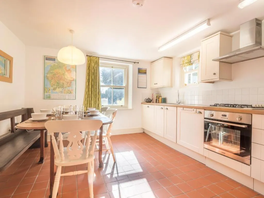 3 Bed In Broughton-in-furness Sz458 *