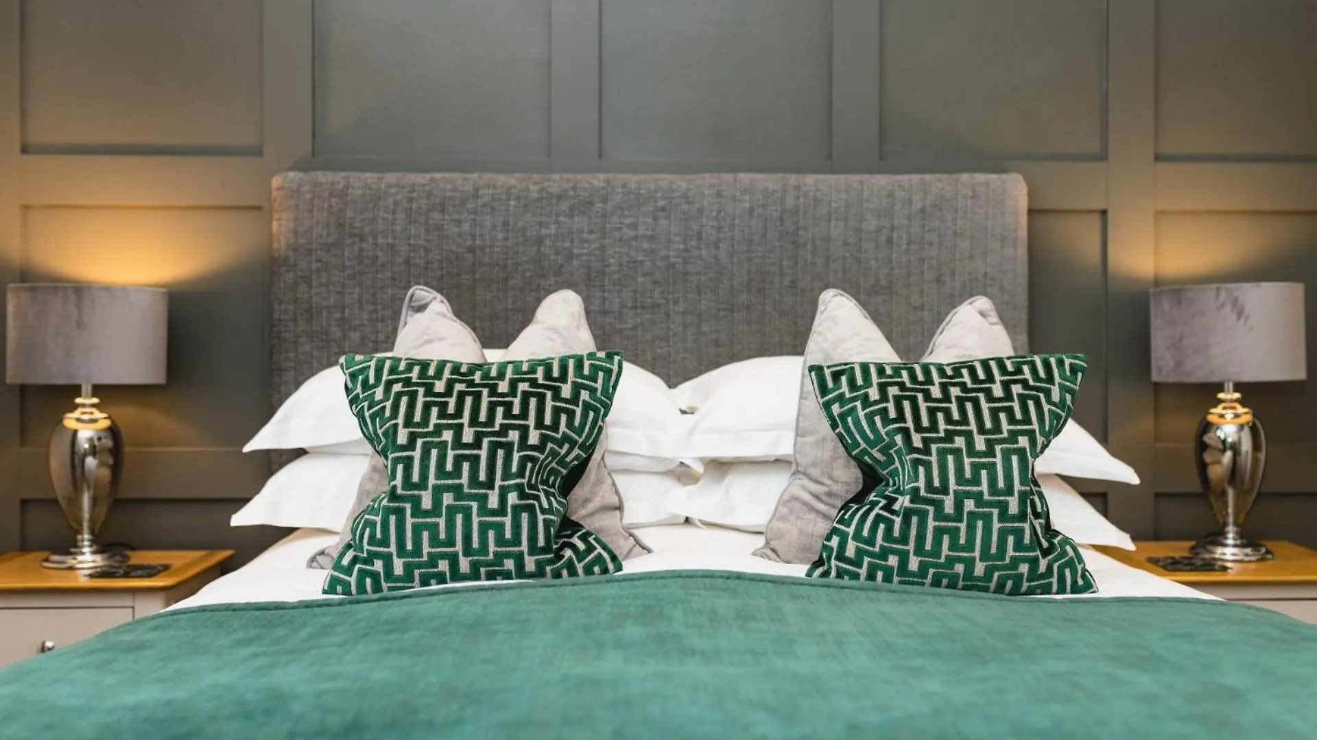 Wheatlands Lodge-Windermere - Award Winning - Adult Only - Free Car Park